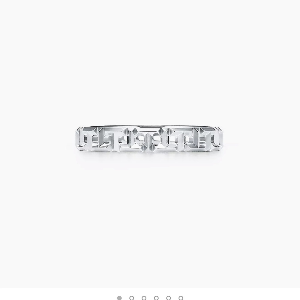 Tiffany & co true cut out ring